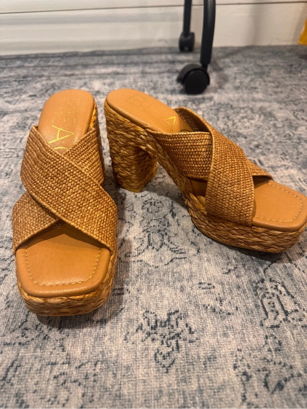 BEACH by Matisse Woven Espadrille Platform Slide Sandals - Tan 7W